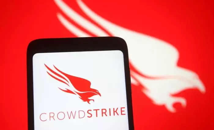 Ποια είναι η CrowdStrike που ευθύνεται για το μπλακ άουτ σε αεροδρόμια και εταιρείες