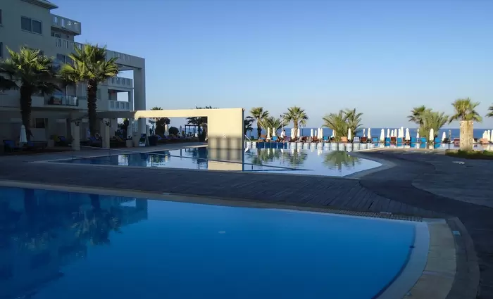 Έντεκα ξενοδόχοι στην Πάφο οφείλουν αυξήσεις σε εργαζόμενους