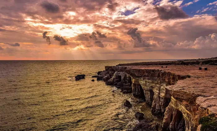 Ροή τουριστών λόγω Πάσχα Καθολικών - Κινητικότητα από Κύπριους