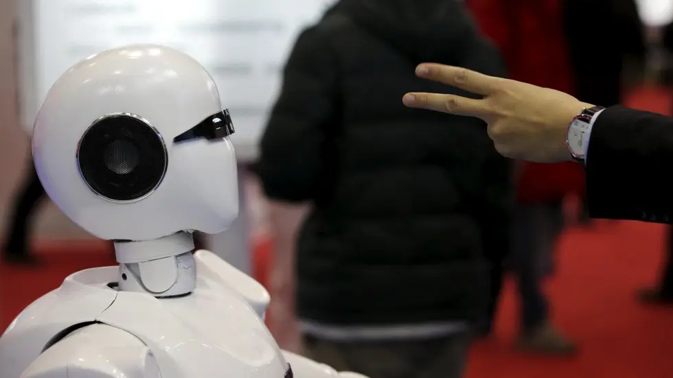 Κίνα: Ρομπότ κάνει παζάρι για λογαριασμό σας μέσα στην αγορά