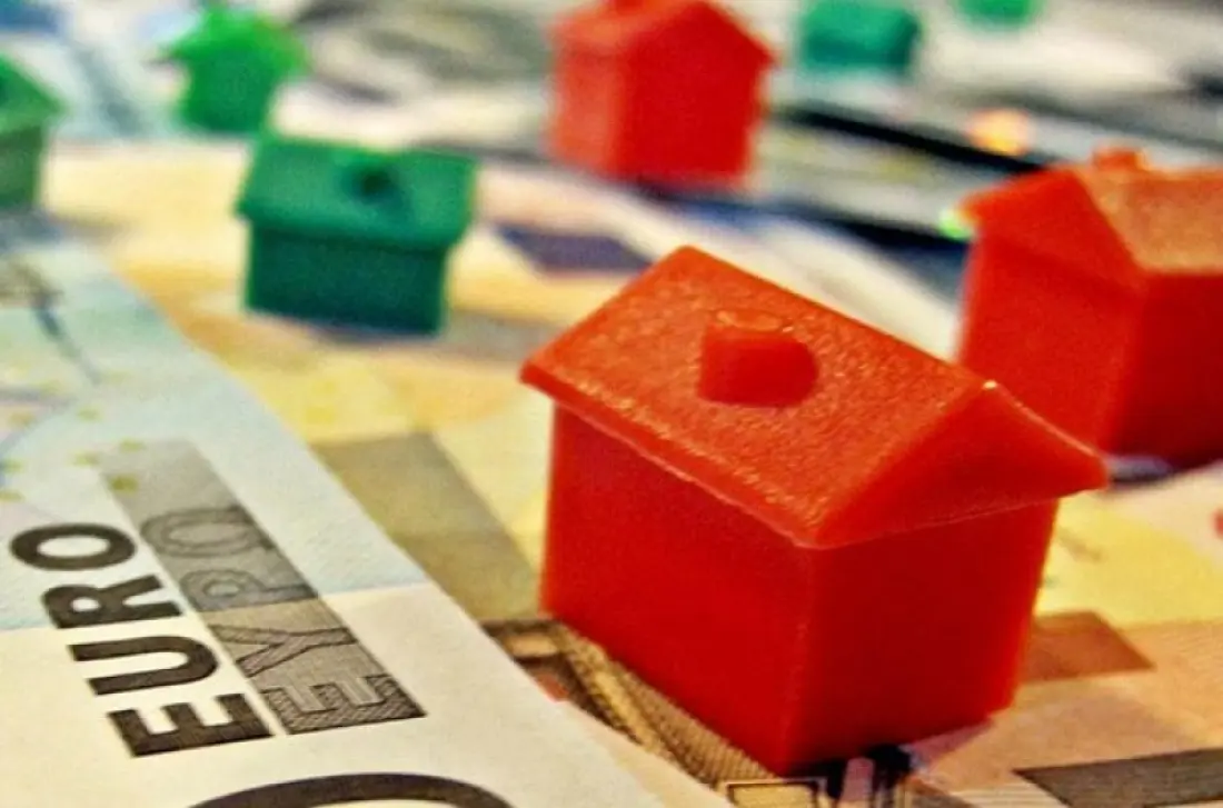 Διαπιστώσεις και εισηγήσεις για μείωση των ΜΕΔ σε συζήτηση του ΙΝΕ 