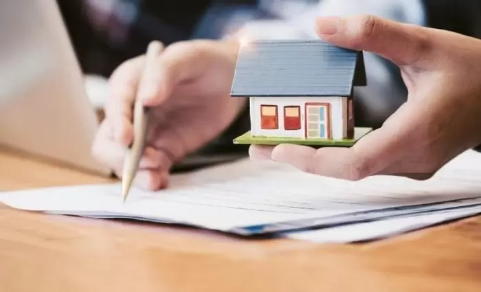 Δεν προχωρούν με εκποιήσεις πρώτης κατοικίας αξίας μέχρι €350.000 ευάλωτων ομάδων