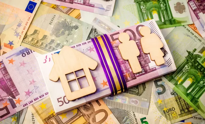 Αυξήθηκαν τα δάνεια τον Μάρτιο στην Κύπρο