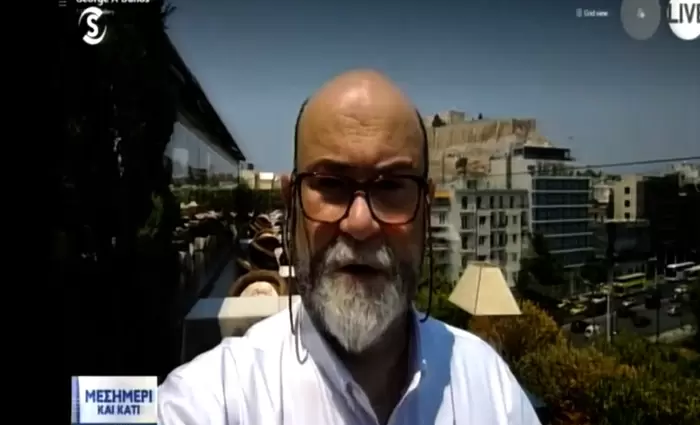 Τρενάκια δορυφόρων γύρω από τη γη (Video)