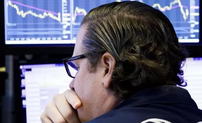 Εβδομαδιαίες ζημιές 1,5% κατέγραψε το ΧΑΚ