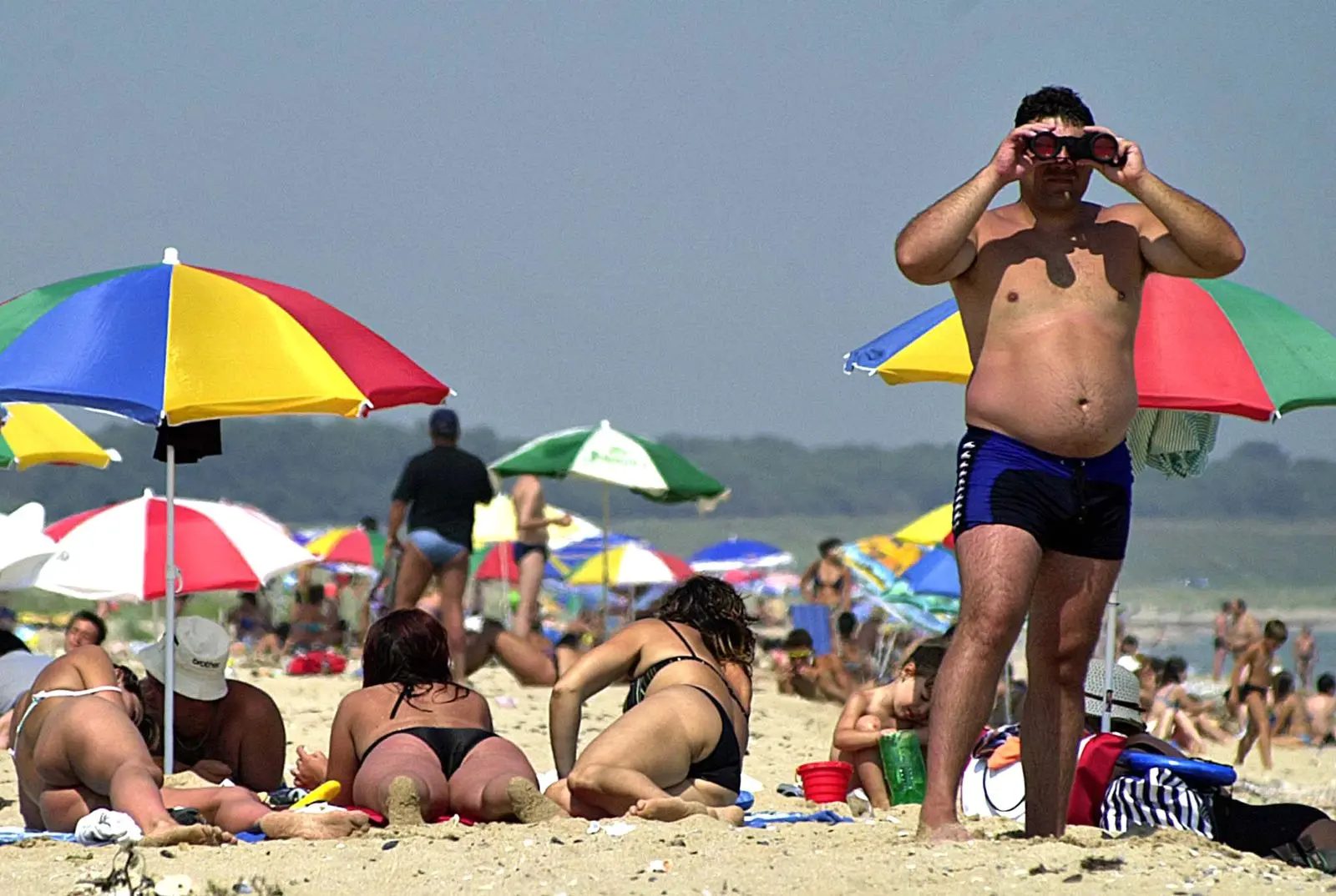 Γερμανία: Βλέπουν προσωρινή απαγόρευση διακοπών, κολλούν σε συνταγματικά εμπόδια