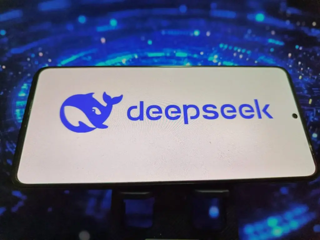 DeepSeek: Κυκλοφόρησε αναβαθμισμένο μοντέλο τεχνητής νοημοσύνης V3.1