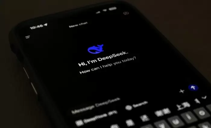 Ανησυχίες για οργανωμένη επιχείρηση παραπληροφόρησης από το chatbot της DeepSeek
