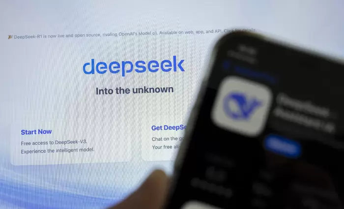 Microsoft και OpenAI ερευνούν την DeepSeek για «κλοπή» τεχνολογίας