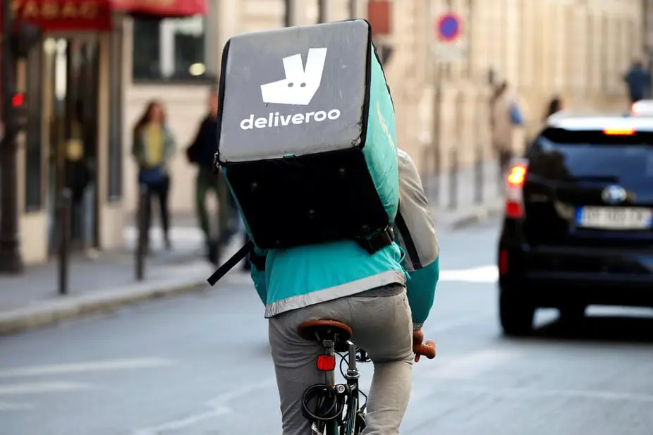 Αλλάζει ριζικά το delivery φαγητού στην Βρετανία