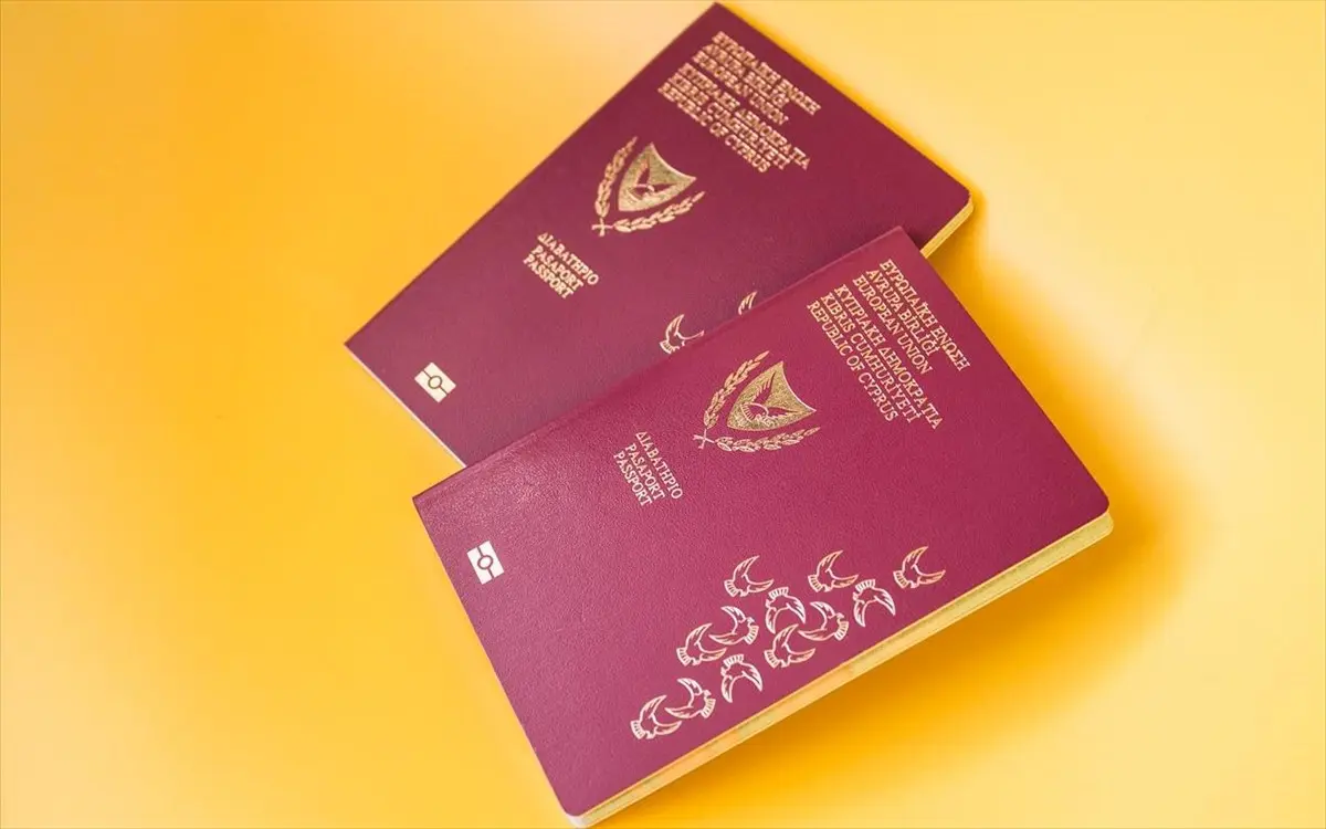 Στη δημοσιότητα η έκθεση του Γενικού Ελεγκτή για τα διαβατήρια