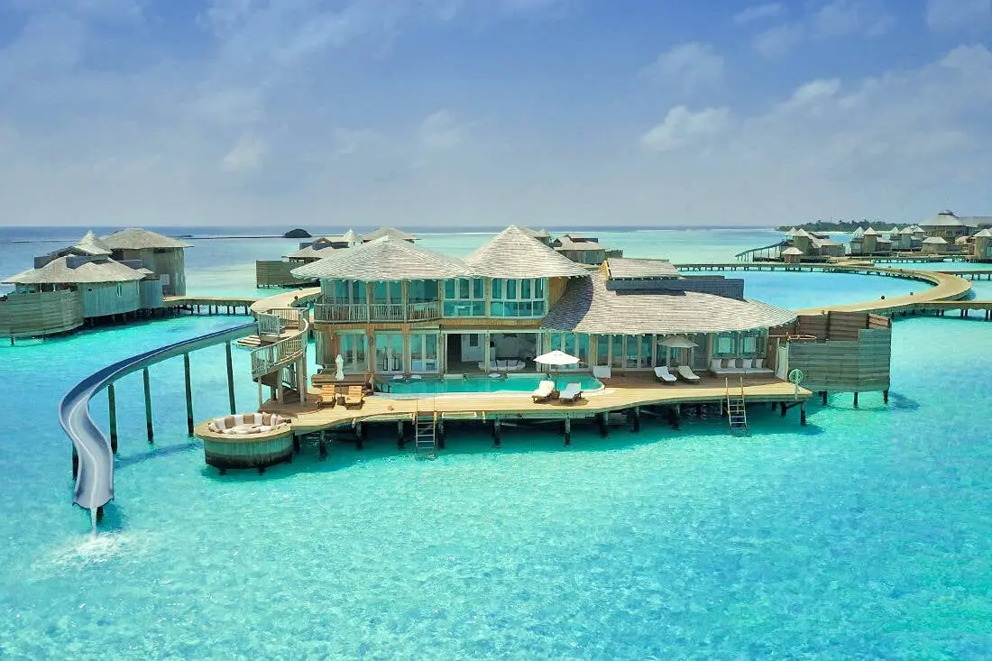 Ταξιδιωτικός οδηγός για σούπερ-πλούσιους: Πώς ταξιδεύουν οι δισεκατομμυριούχοι