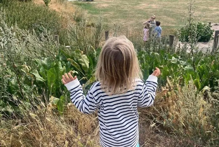 Πείραμα: Οικογένειες με παιδιά – Μπορούν να γίνουν ψηφιακοί νομάδες;