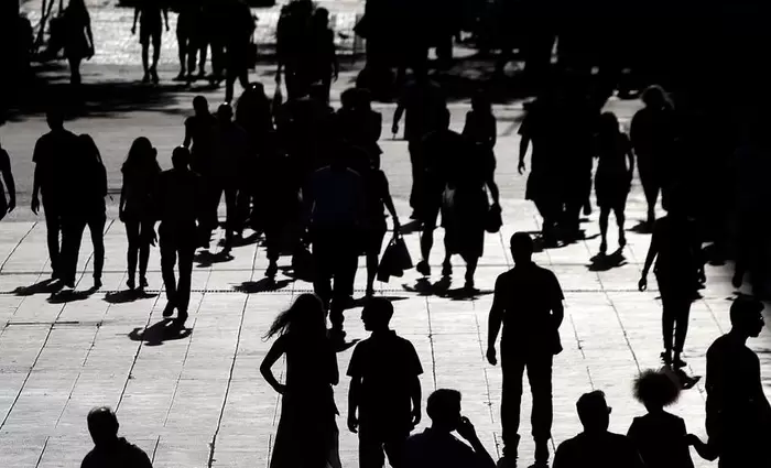 Πλήγμα στο δημογραφικό της Ελλάδας από την οικονομική κρίση