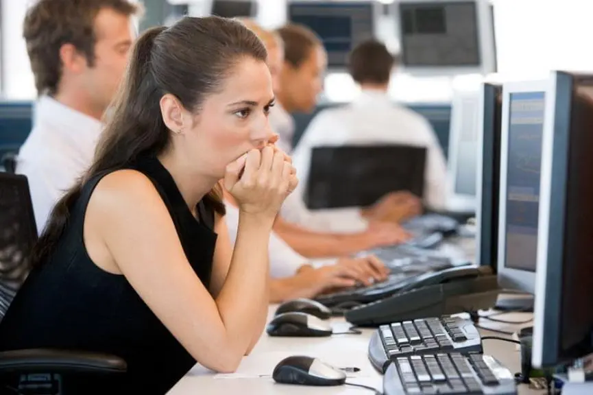 Η ΣΕΚ ζητά ενίσχυση των συλλογικών συμβάσεων και αξιοπρέπεια στην εργασία για όλους