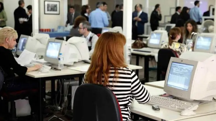 Ωρομίσθιοι κυβερνητικοί υπαλλήλοι: Διεκδικούν αυξήσεις και  ωφελήματα