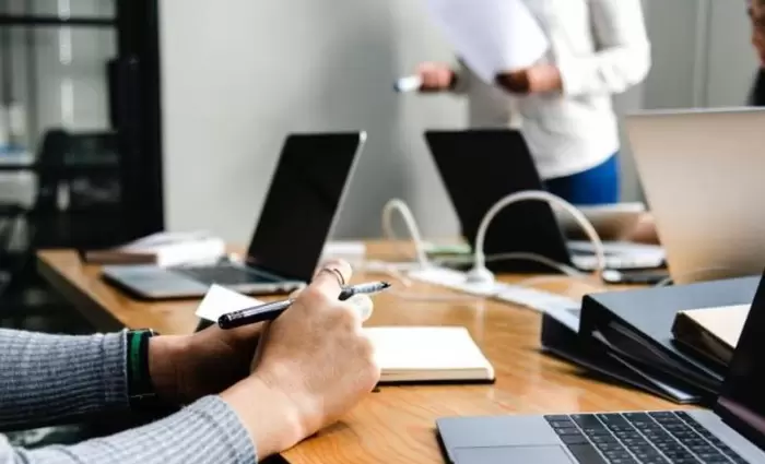 Η τηλεργασία στο Δημόσιο ως «οδικός χάρτης» για τον ευρύτερο τομέα- Τι ισχύει