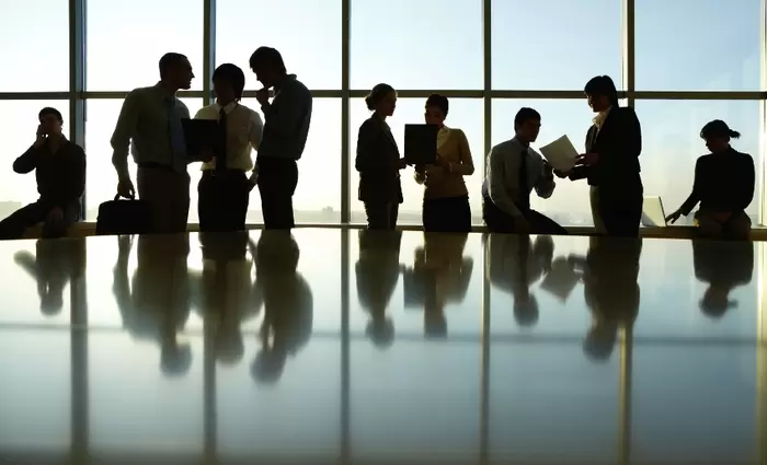 ΟΕΒ: Ο ιδιωτικός τομέας δεν έχει τις αντοχές να στηρίξει νέα διόγκωση του κρατικού μισθολογίου