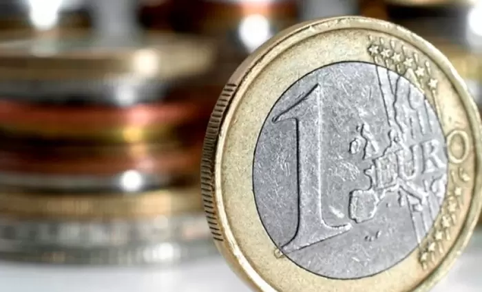 Πτώση στο ΧΑΚ για τρίτη συνεχόμενη συνεδρία 