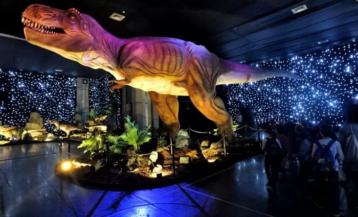 Εγκαινιάστηκε το Πάρκο Δεινοσαύρων στην Αθηένου