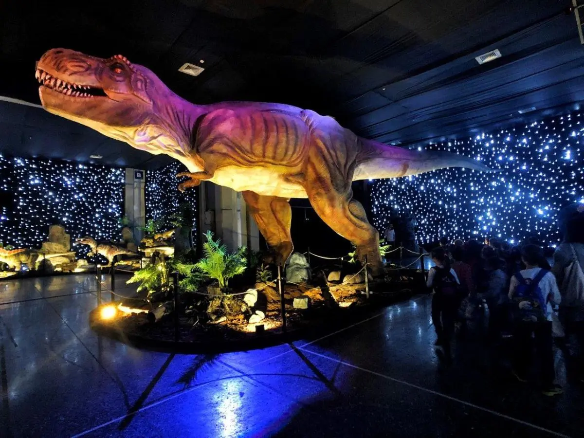 Εγκαινιάστηκε το Πάρκο Δεινοσαύρων στην Αθηένου