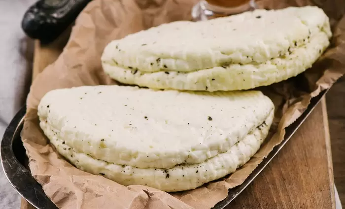 Υπέγραψαν τη συμφωνία εφαρμογής ΠΟΠ για το χαλλούμι