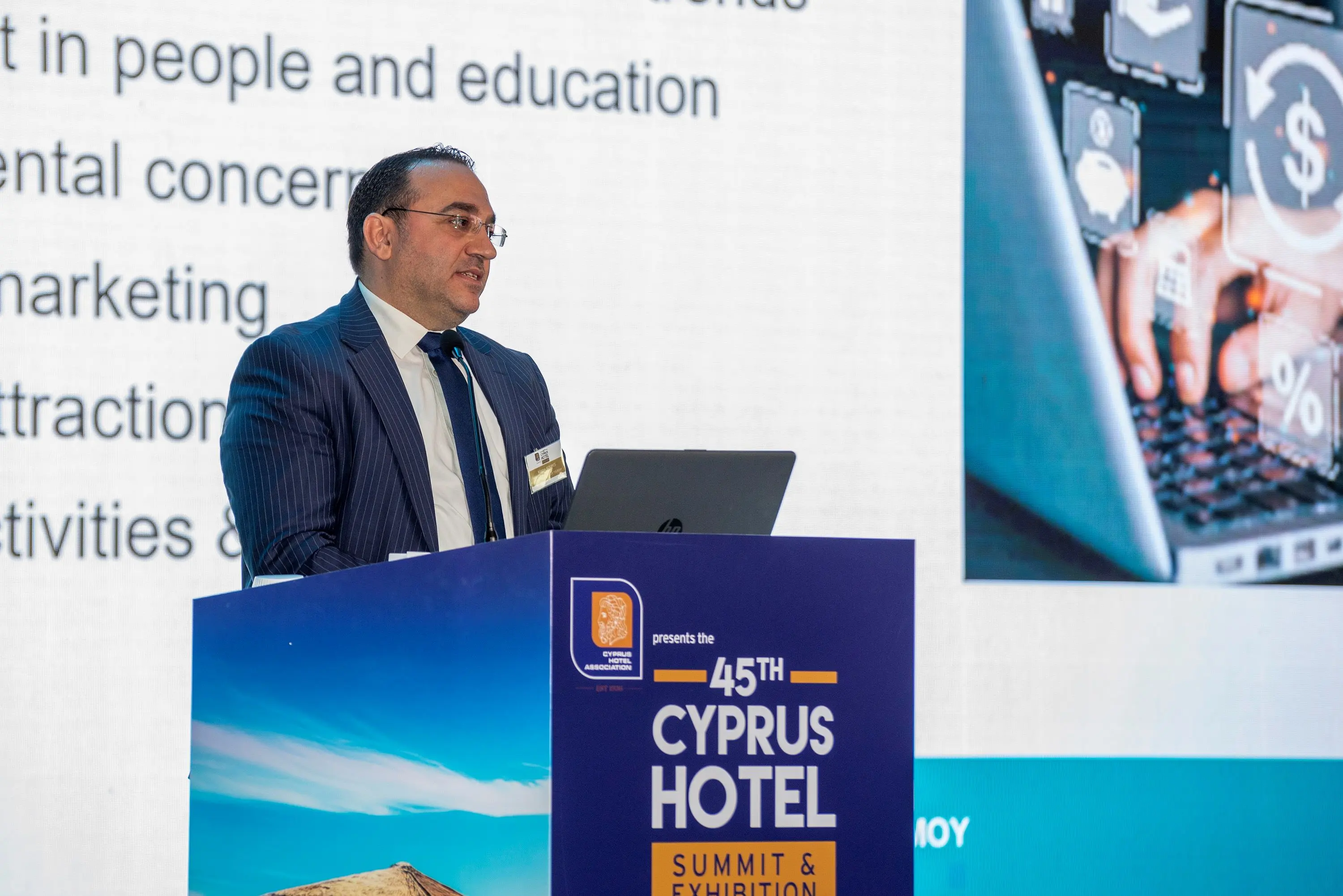 Αναγκαία η ευθυγράμμιση εμπλεκομένων στον τουρισμό είπε ο Κ. Κουμή