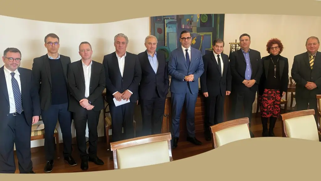 Συνδ. Μεγάλων Αναπτύξεων: Έτοιμος να υποστηρίξει τις προσπάθειες ΥΠΕΞ για επενδύσεις