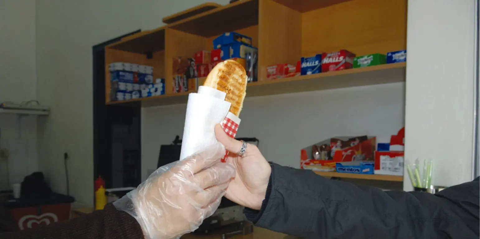 Εντοπίστηκαν παραβάσεις στις τιμές σχολικών καντίνων