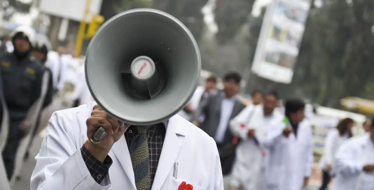 Σε απεργία κατέρχονται οι ειδικευόμενοι γιατροί