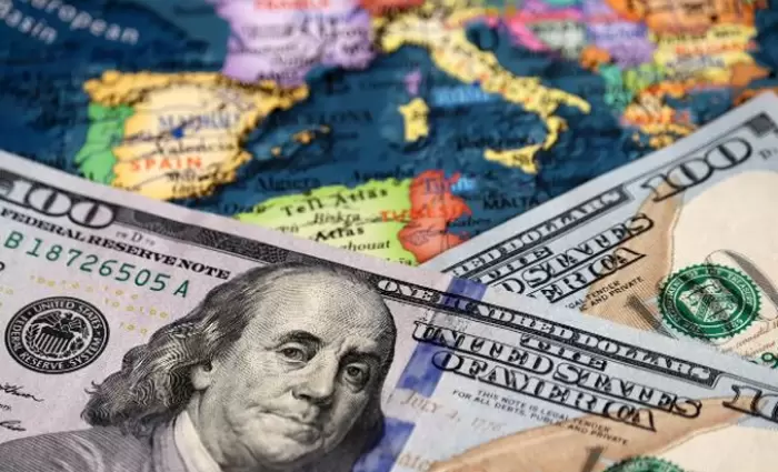 Ρωσία και Κίνα «αποδολαριοποιούν» τη σχέση τους