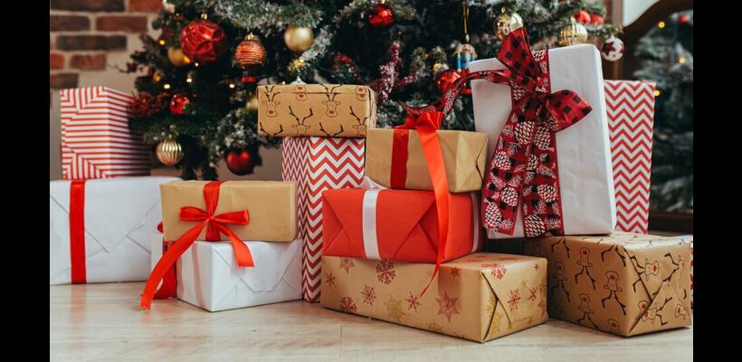 Ολοένα και περισσότεροι Γάλλοι «βγάζουν στο σφυρί» τα χριστουγεννιάτικα τους δώρα