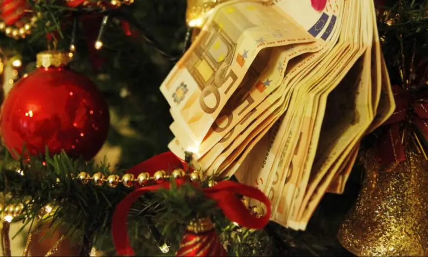 Πότε θα καταβληθεί ο μισθός Δεκεμβρίου και ο 13ος των κυβερνητικών