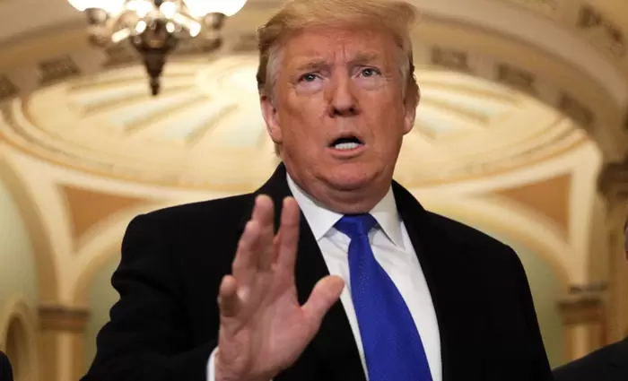 Τραμπ: Ψηφίστε με ξανά για να μην γίνει 