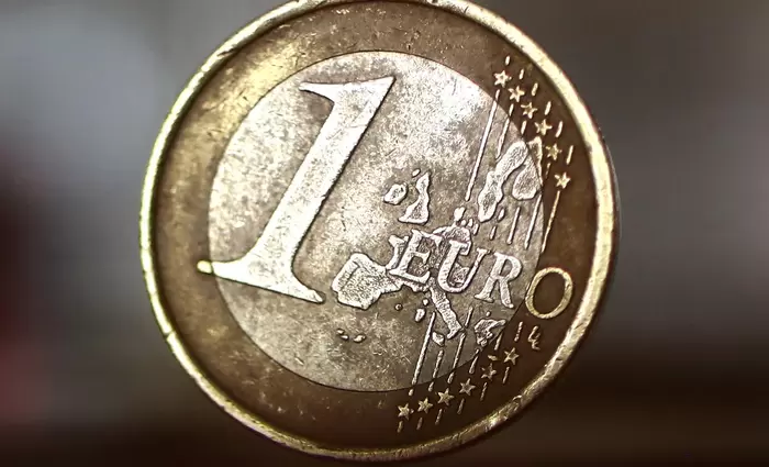 Στο ζενίθ η υποστήριξη των ευρωπαίων στο ενιαίο νόμισμα