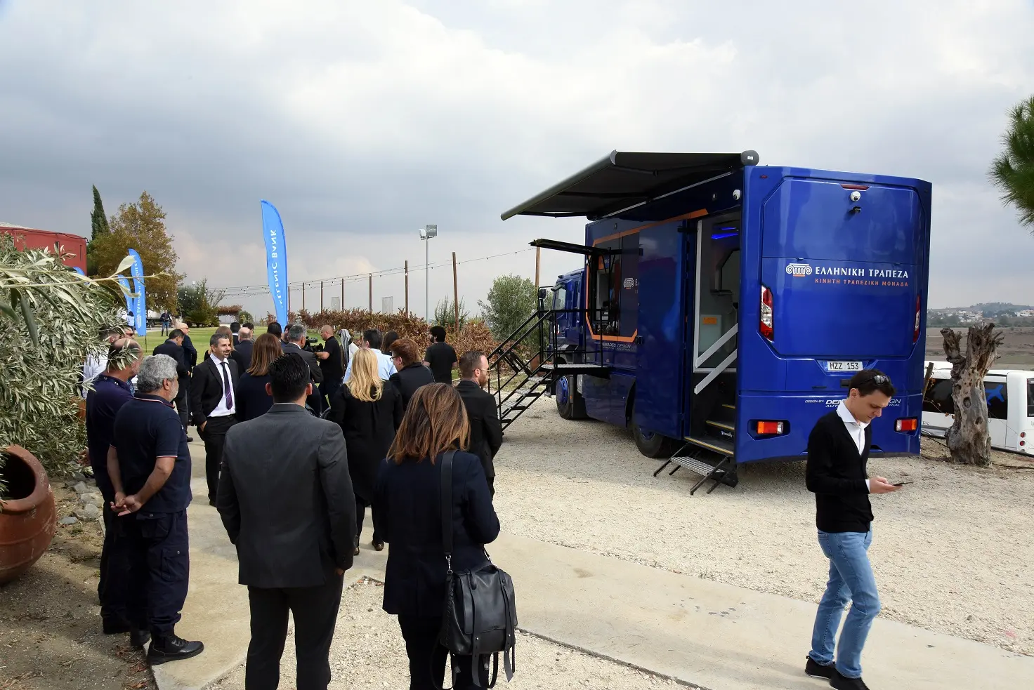 Αυτό είναι το πρόγραμμα των κινητών μονάδων της Ελληνικής Τράπεζας (pics)