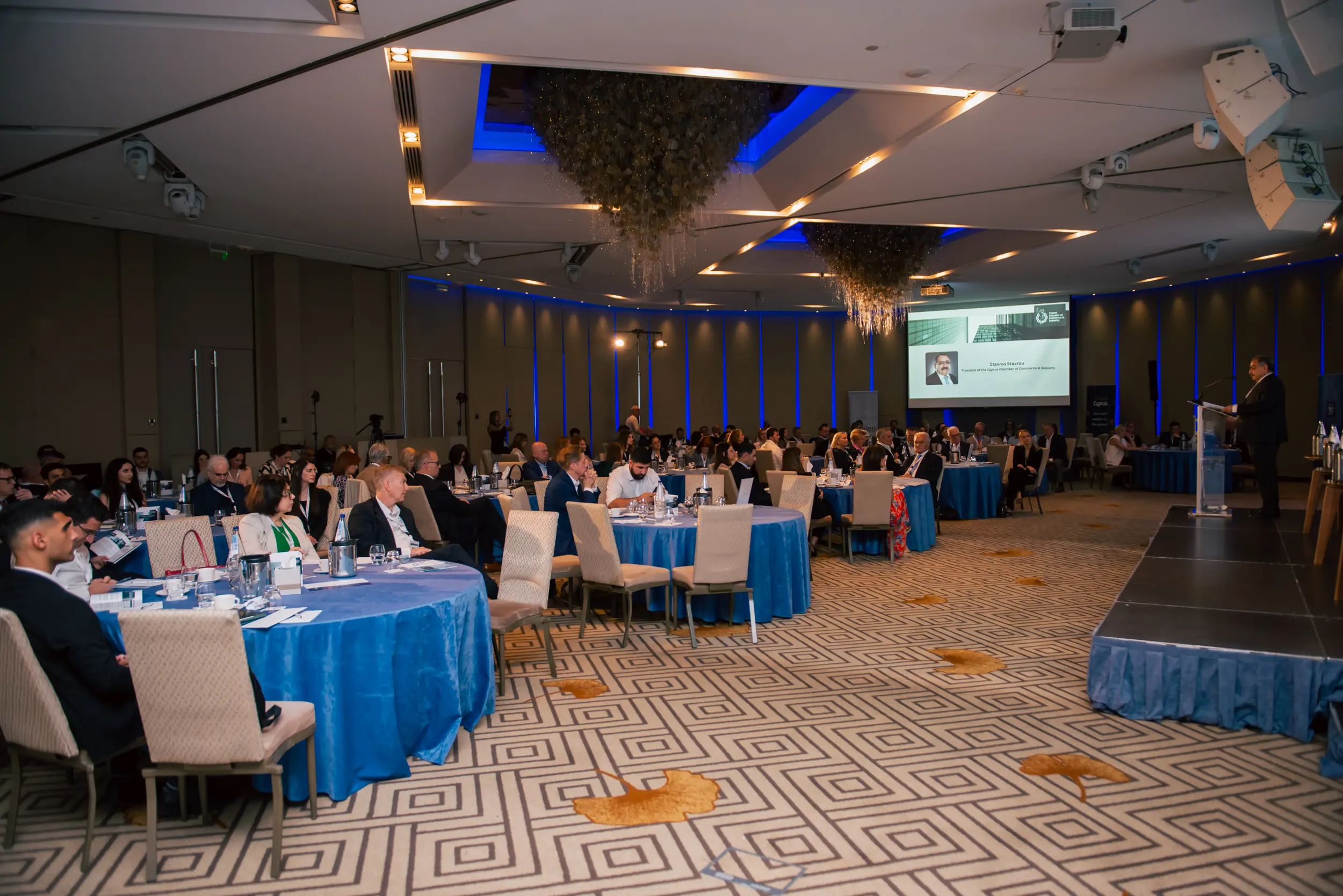 Το ΚΕΒΕ διοργάνωσε στη Λεμεσό το διεθνές συνέδριο “Private Clients in the Changing World: Where East Meets West” – 10 Απριλίου 2025