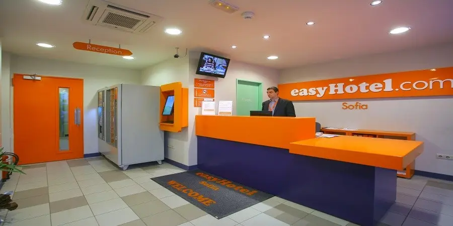 Έχασε τον έλεγχο της easyHotel ο Σερ Στέλιος