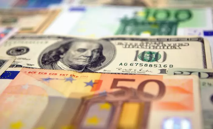 Το ευρώ ενισχύεται 0,11%, στα 1,1282 δολάρια