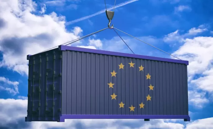 Eurostat: Τέσσερα διαδοχικά τρίμηνα με εμπορικό πλεόνασμα στην ΕΕ (γραφήματα)