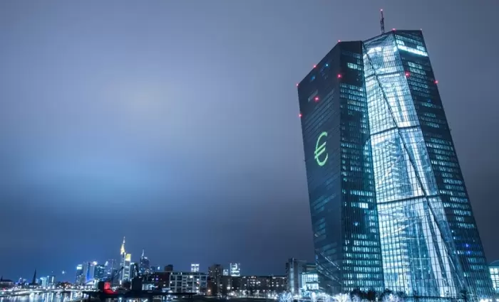 ΕΚΤ: Τερματίζει το πρόγραμμα ποσοτικής χαλάρωσης