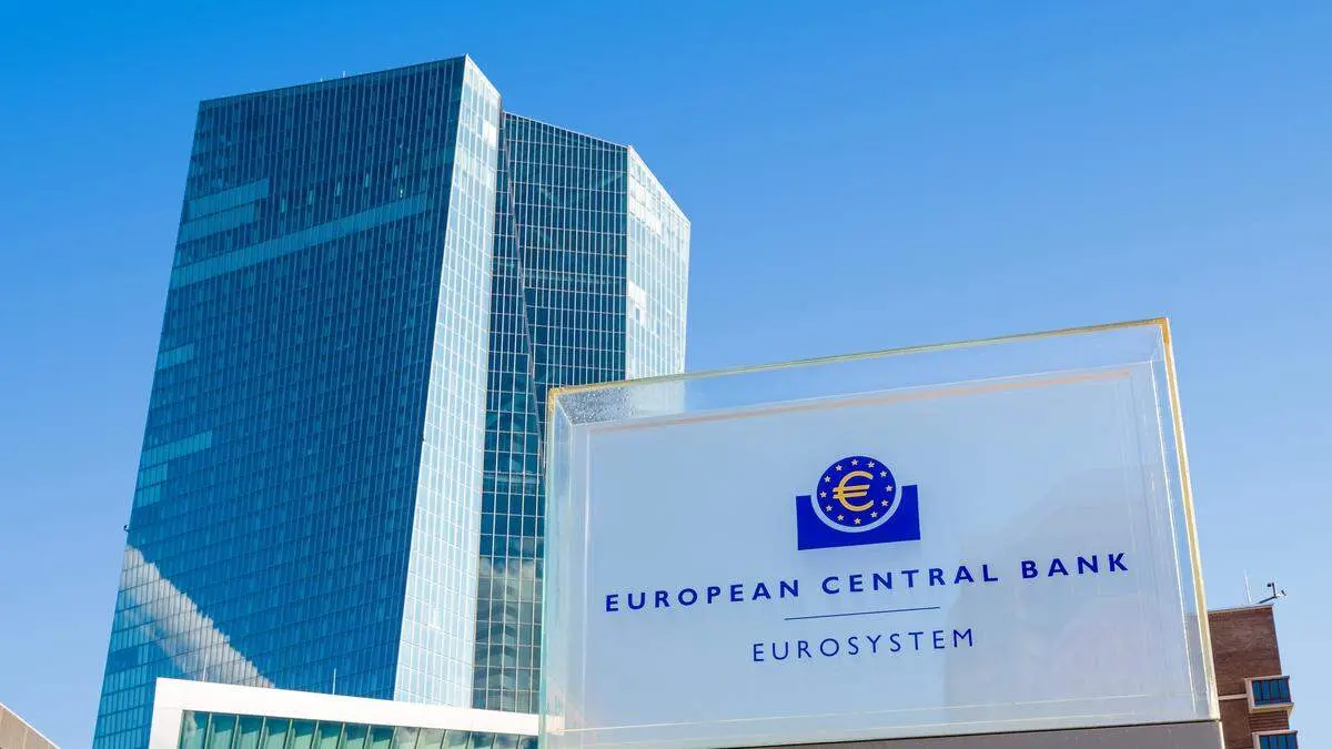 ΕΚΤ: Συνεχίζεται η νομισματική χαλάρωση – Νέα μείωση επιτοκίων κατά 0,25%