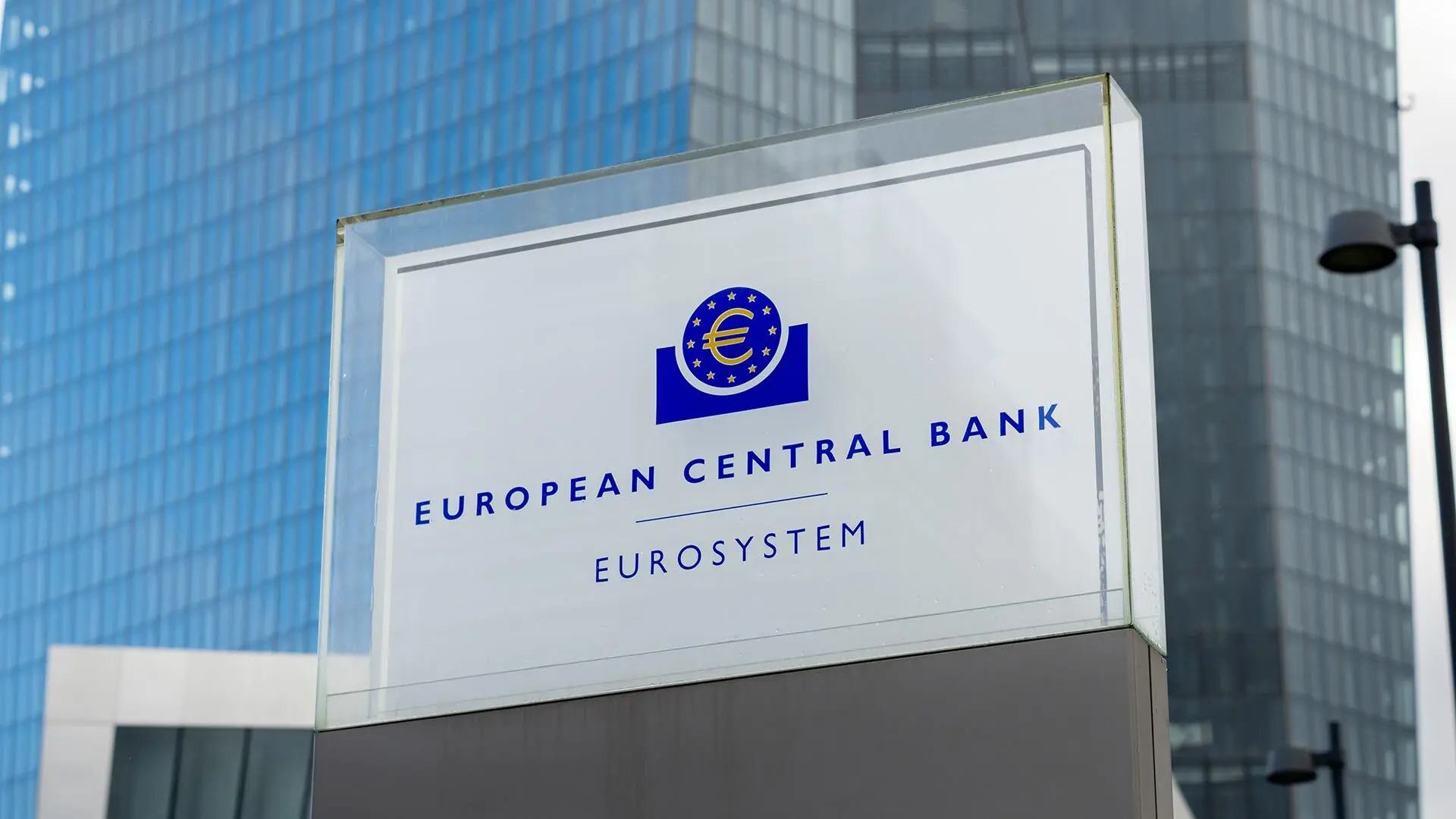 ΕΚΤ: Η αδύναμη εγχώρια ζήτηση o κύριος παράγοντας πίσω από το «ντάμπινγκ» κινεζικών προϊόντων στην ΕΕ