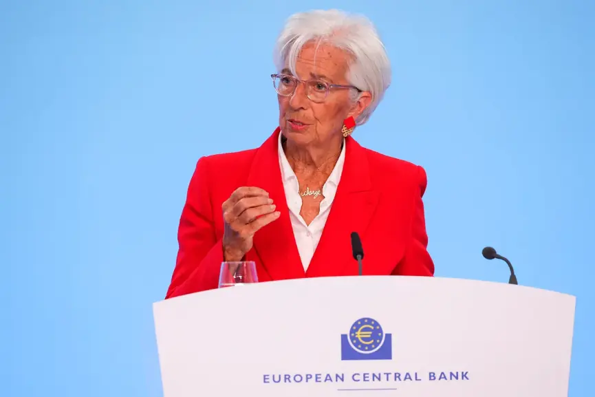 Λαγκάρντ: Οι εμπορικές εντάσεις παραμένουν, αλλά οι κίνδυνοι για τον πληθωρισμό μειώνονται