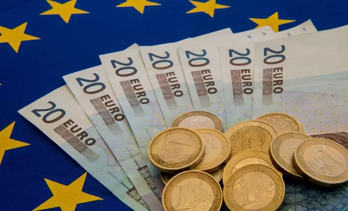 Ευρωζώνη: Η αύξηση των μισθών ενισχύει την επιφυλακτικότητα της ΕΚΤ για τα επιτόκια