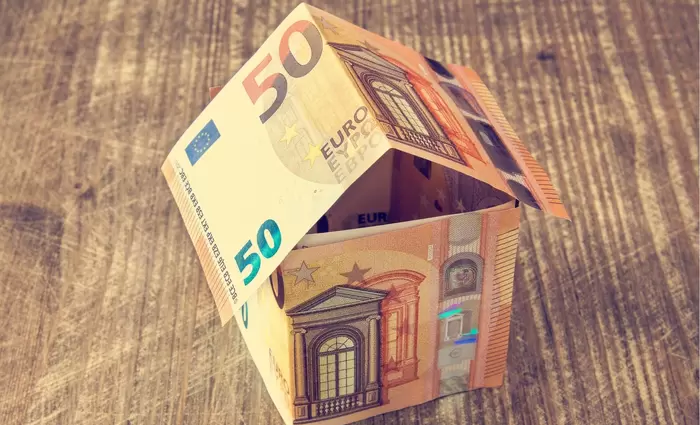 Κατώτερη των περιστάσεων η νομοθεσία για μείωση των ενοικίων