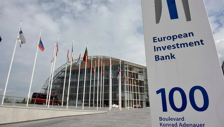 Η Ευρωπαϊκή Τράπεζα Επενδύσεων έμεινε στην Κύπρο όταν άλλοι έφευγαν