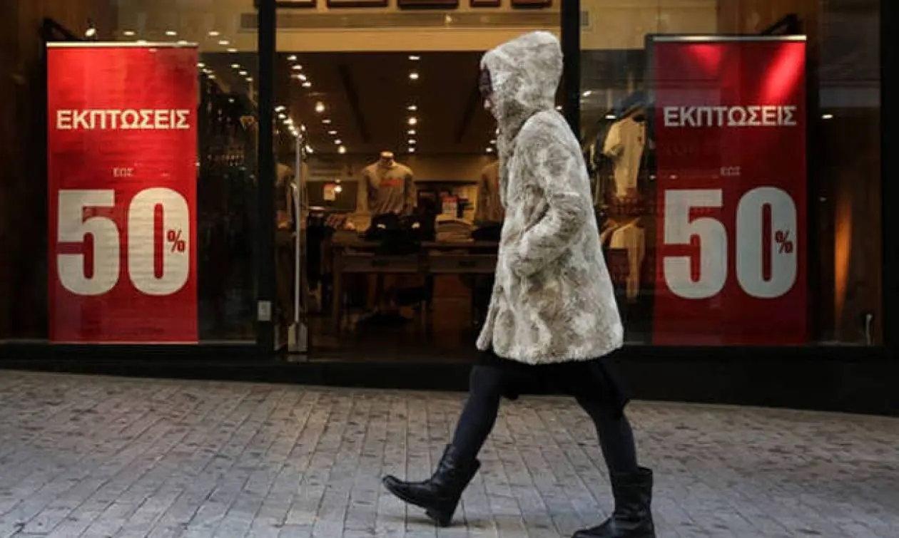 Οι χειμερινές εκπτώσεις «ζεσταίνουν» την αγοραστική κίνηση