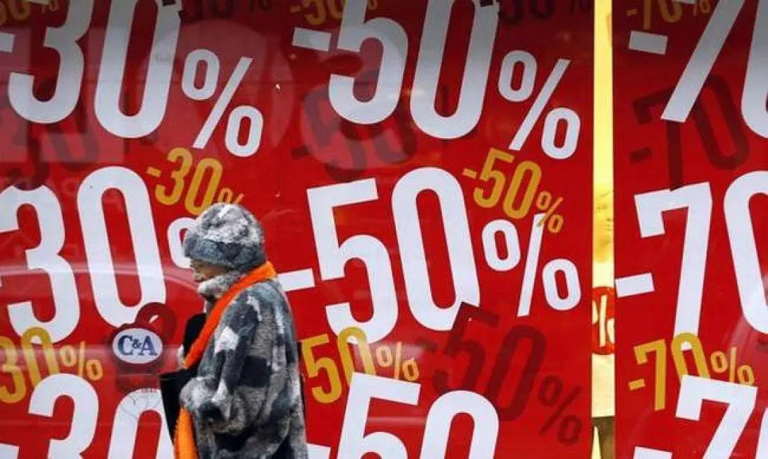 Ξεκινούν σήμερα οι φθινοπωρινές εκπτώσεις	 στην Ελλάδα