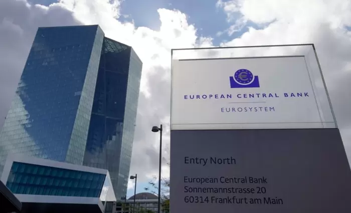 Μελέτη ΕΚΤ: Η μείωση των επιτοκίων θα μπορούσε να αντισταθμίσει τις συνέπειες των δασμών